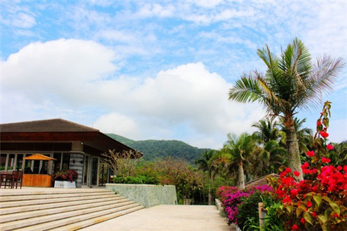 冰淇淋店加盟商，冰淇淋摊加盟费多少