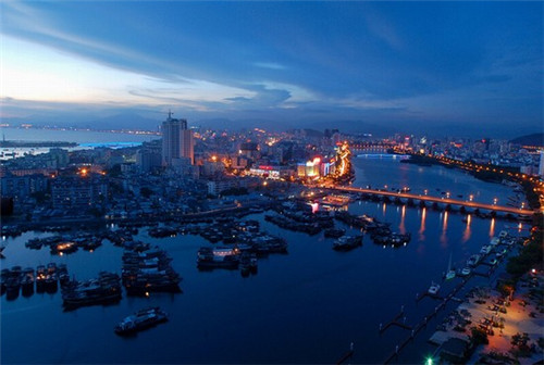 阁上村旅游路线规划（阁上村瀑布）